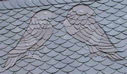 Schiefermotiv Vögel